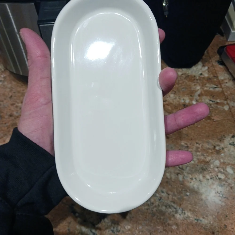 Ikea 2pc. Black & White Oblong Untensil/Soap Tray Set. #22147- 3.75in.x7.5in.